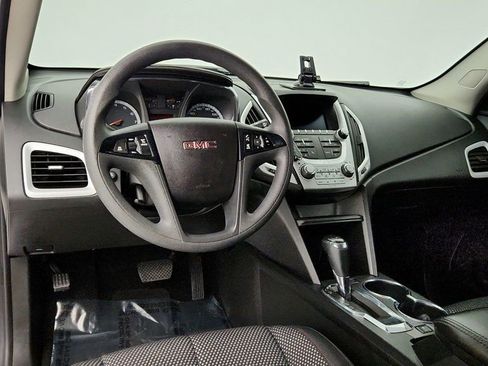 Used 2017 GMC Terrain SLE image 12