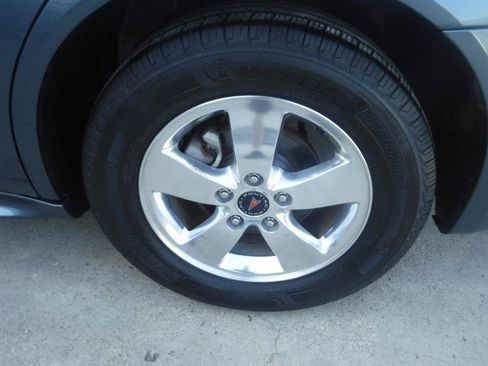 Used 2006 Pontiac Grand Prix w/ Premium Package FWD image 18