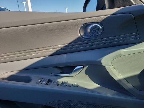 New 2026 Hyundai Elantra Sport FWD image 13