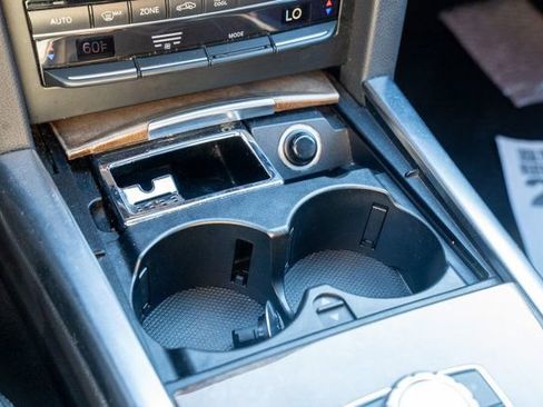 Used 2015 Mercedes-Benz E 350 4MATIC Wagon image 33