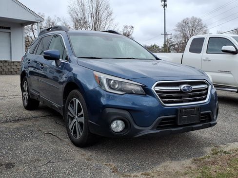 Used 2019 Subaru Outback 2.5i Limited image 3