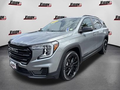 Used 2023 GMC Terrain SLE w/ Driver Convenience Package