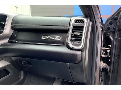 Used 2022 RAM 3500 Laramie AWD/4WD image 18