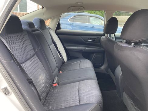 Used 2017 Nissan Altima 2.5 S w/ Power Driver Seat Package FWD image 22