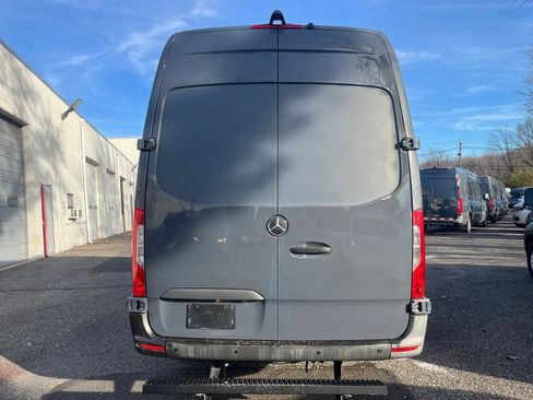 Used 2019 Mercedes-Benz Sprinter 170 image 5