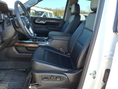 Used 2024 GMC Sierra 1500 Elevation w/ Preferred Package image 12