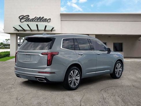 Certified 2024 Cadillac XT6 Premium Luxury w/ Technology Package FWD image 5