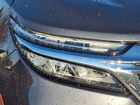 Used 2022 Chevrolet Equinox LT image 9