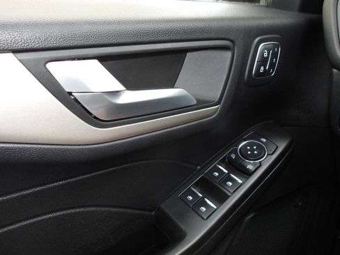 Used 2021 Ford Escape SEL w/ Technology Package image 21