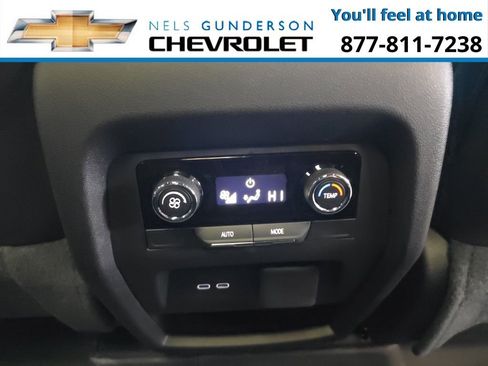 New 2026 Chevrolet Traverse Z71 w/ Enhanced Driving Package AWD/4WD image 13