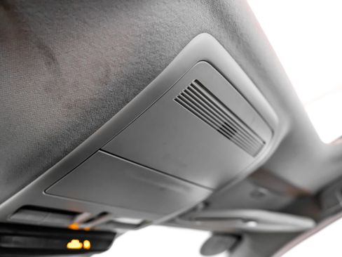 Used 2021 MAZDA MAZDA3 s image 29