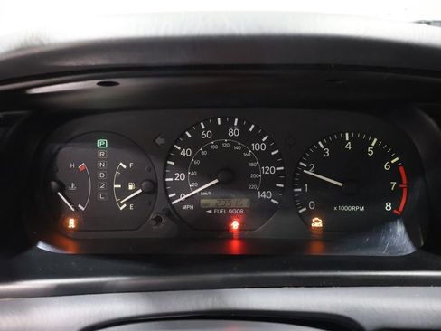 Used 2001 Toyota Camry LE image 31