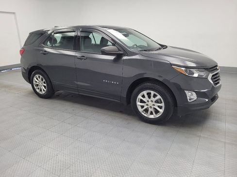 Used 2019 Chevrolet Equinox LS image 11