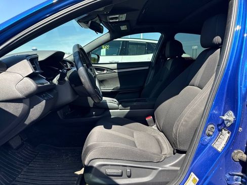 Used 2020 Honda Civic EX image 5