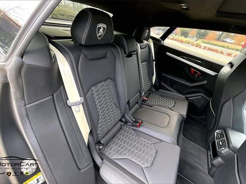 Used 2024 Lamborghini Urus S image 24