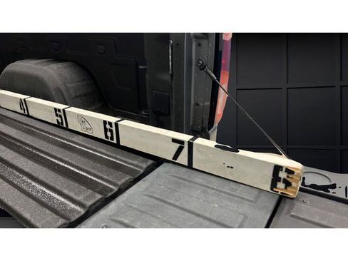 Used 2022 GMC Sierra 1500 Elevation image 32