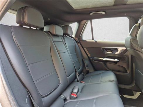 Certified 2026 Mercedes-Benz GLC 300 4MATIC image 19