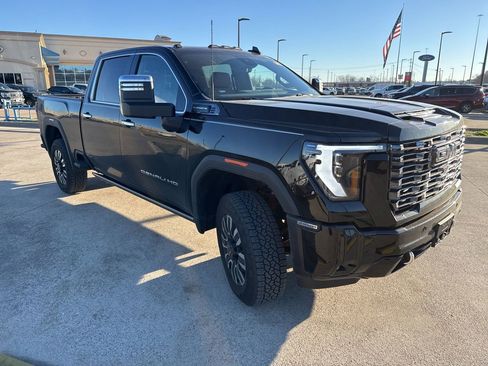 Used 2026 GMC Sierra 2500 Denali Ultimate image 19
