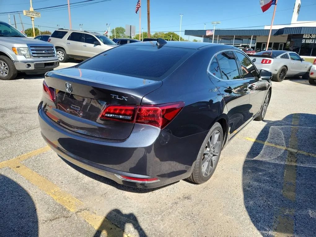 Used 2015 Acura TLX w/ Technology Package FWD image 10