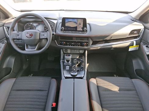 New 2026 Nissan Rogue SV image 8