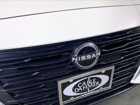 Used 2025 Nissan Altima 2.5 SV FWD image 28