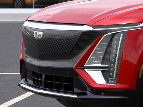 New 2025 Cadillac Lyriq Luxury image 46
