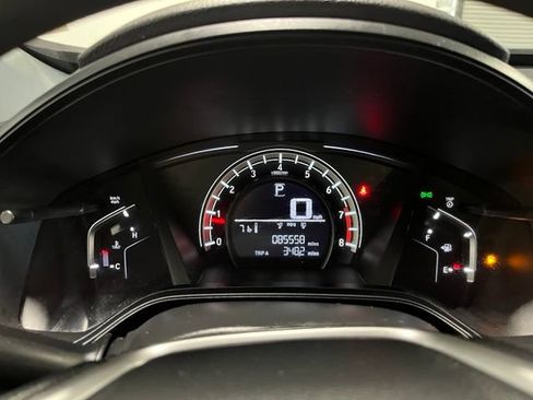 Used 2019 Honda CR-V LX image 25