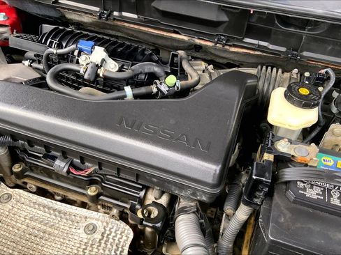 Used 2016 Nissan Rogue SL FWD image 29