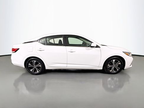 Used 2022 Nissan Sentra SV image 11