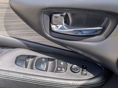 Used 2018 Nissan Murano S w/ Cargo Package image 23