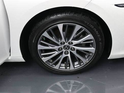 Used 2019 Lexus ES 350 w/ Premium Package FWD image 40
