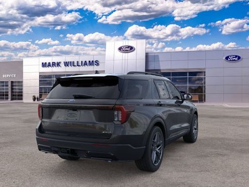 New 2026 Ford Explorer ST-Line w/ ST-Line Street Pack AWD/4WD image 8