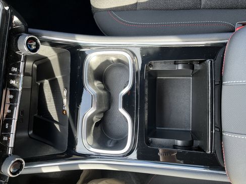 Used 2024 Chevrolet Traverse Z71 w/ Enhanced Driving Package image 35