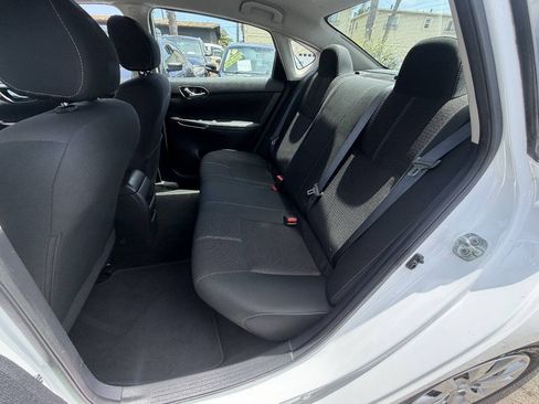 Used 2018 Nissan Sentra S FWD image 9