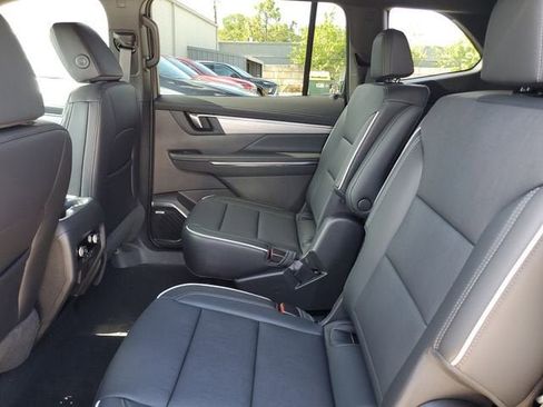 New 2026 Buick Enclave Preferred w/ Power Package FWD image 11