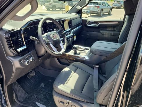 New 2026 GMC Sierra 1500 Elevation w/ Elevation Premium Package image 13