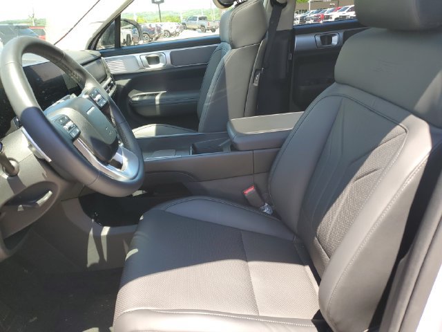 Used 2025 Hyundai Santa Fe XRT AWD/4WD image 17