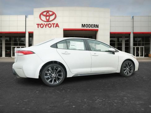 New 2026 Toyota Corolla SE FWD image 20