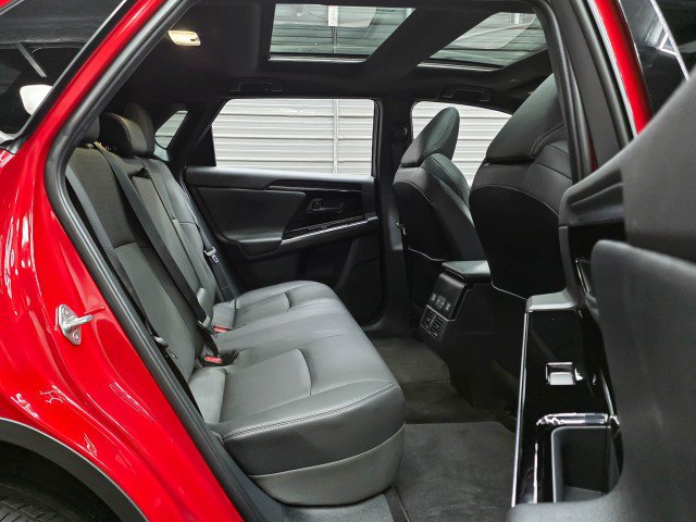 Used 2023 Subaru Solterra AWD image 17
