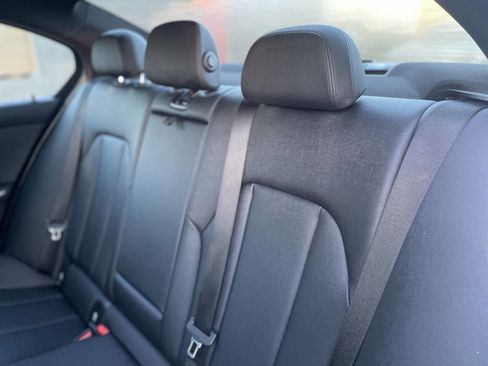 Used 2020 BMW 330i xDrive Sedan w/ Driving Assistance Package image 19