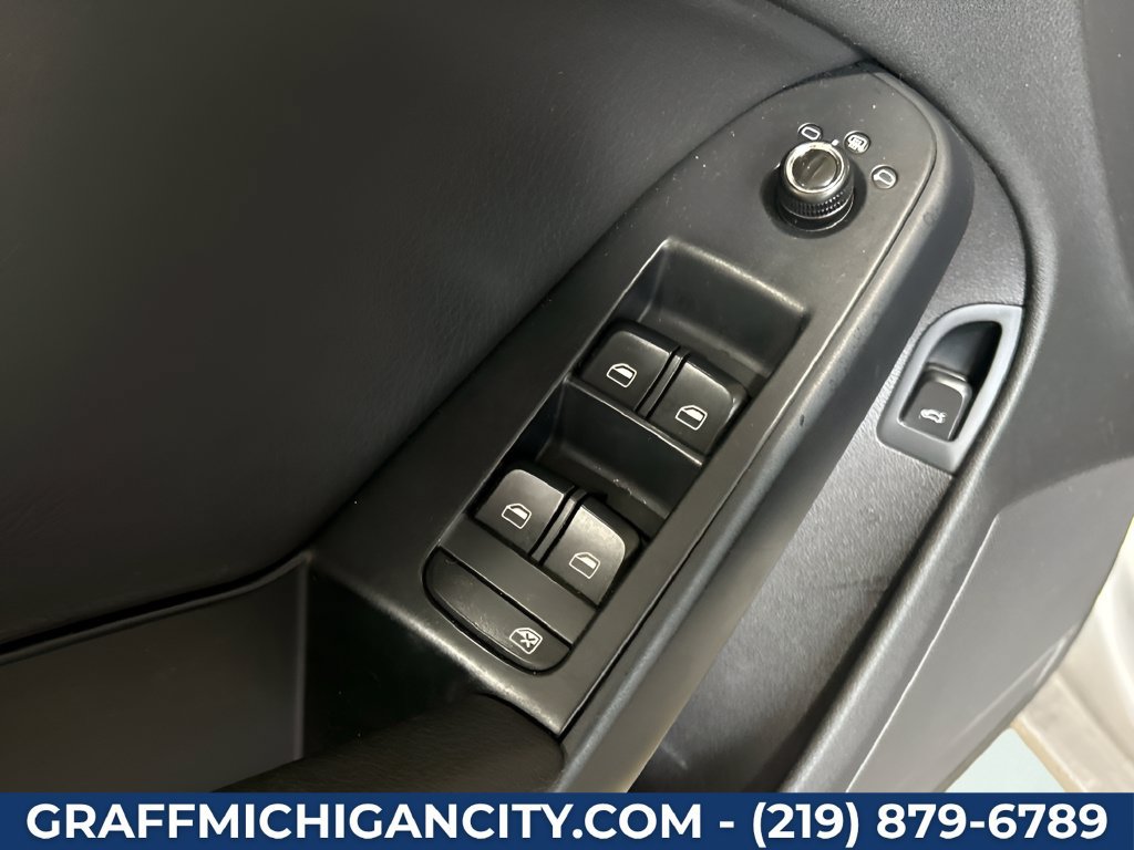 Used 2010 Audi A4 2.0T Premium AWD/4WD image 20
