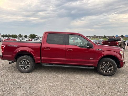 Used 2015 Ford F150 XLT w/ Equipment Group 302A Luxury AWD/4WD image 13