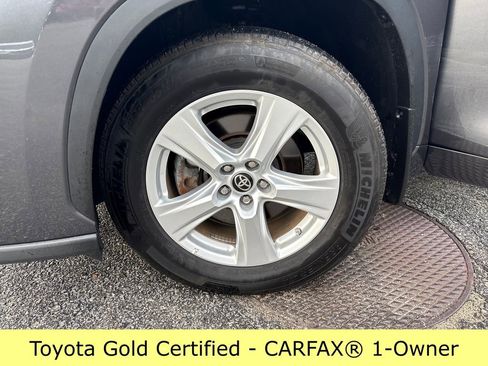 Certified 2024 Toyota Highlander LE image 26