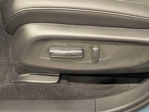 New 2027 Honda HR-V EX-L image 17