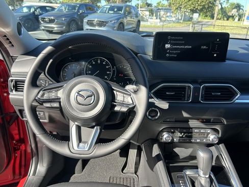 New 2025 MAZDA CX-5 AWD 2.5 S w/ Premium Plus Pkg image 13
