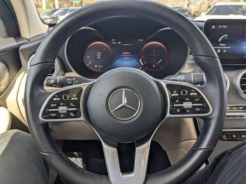 Used 2021 Mercedes-Benz GLC 300 image 29