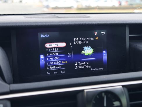 Used 2019 Lexus IS 300 F Sport w/ F Sport Package image 22