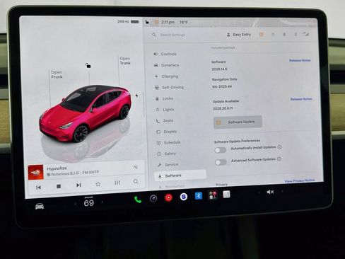 Used 2023 Tesla Model Y Long Range AWD/4WD image 53