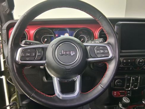 Used 2021 Jeep Wrangler Unlimited Rubicon AWD/4WD image 14