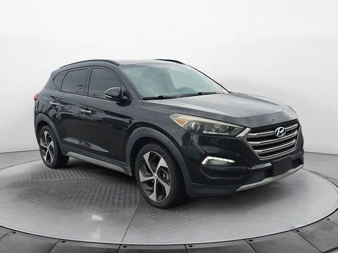Used 2017 Hyundai Tucson Limited w/ Limited Ultimate Package 03 FWD image 7